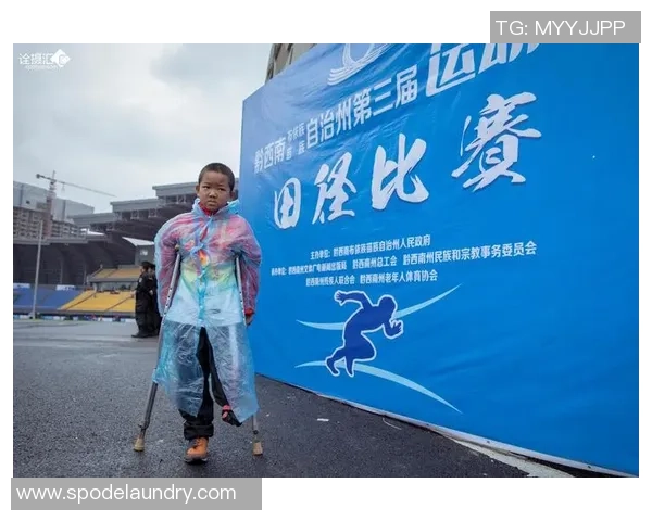 汤姆足球明星的传奇之路与梦想追逐的故事